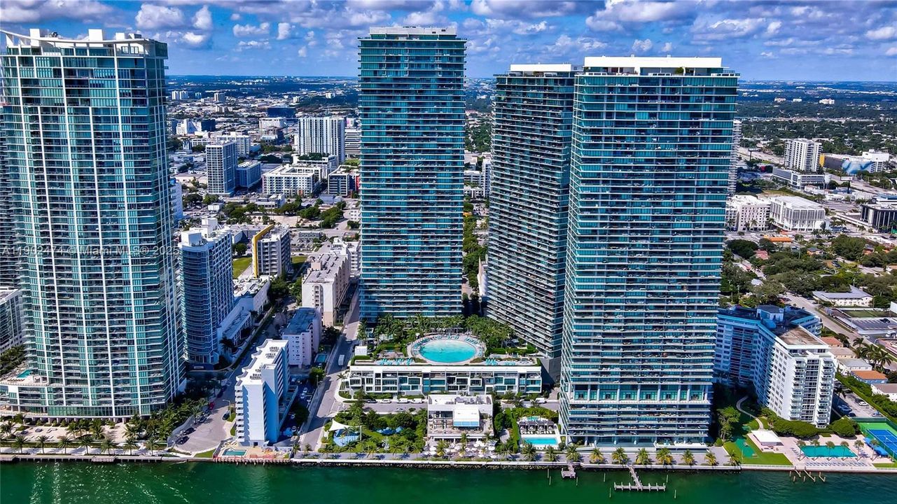 Active With Contract: $12,000 (3 beds, 3 baths, 1650 Square Feet)