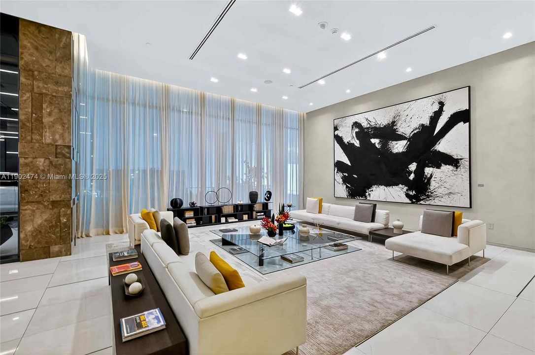 Active With Contract: $12,000 (3 beds, 3 baths, 1650 Square Feet)