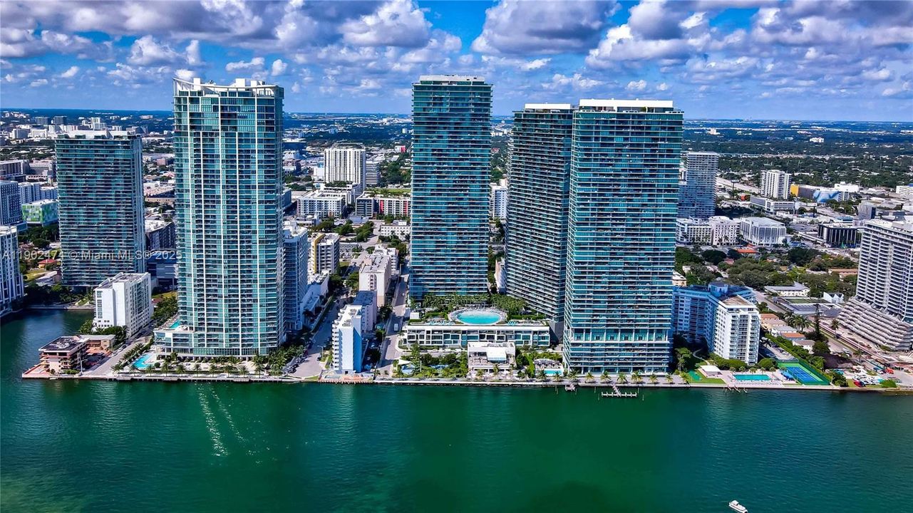 Active With Contract: $12,000 (3 beds, 3 baths, 1650 Square Feet)