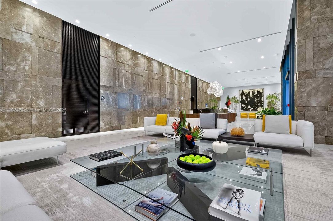 Active With Contract: $12,000 (3 beds, 3 baths, 1650 Square Feet)