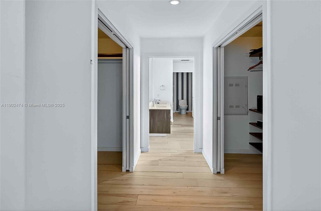 Active With Contract: $12,000 (3 beds, 3 baths, 1650 Square Feet)