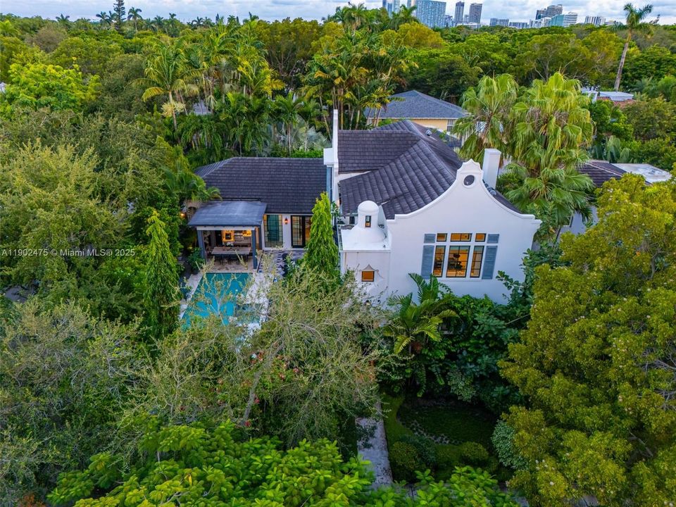 For Sale: $7,500,000 (4 beds, 4 baths, 3579 Square Feet)