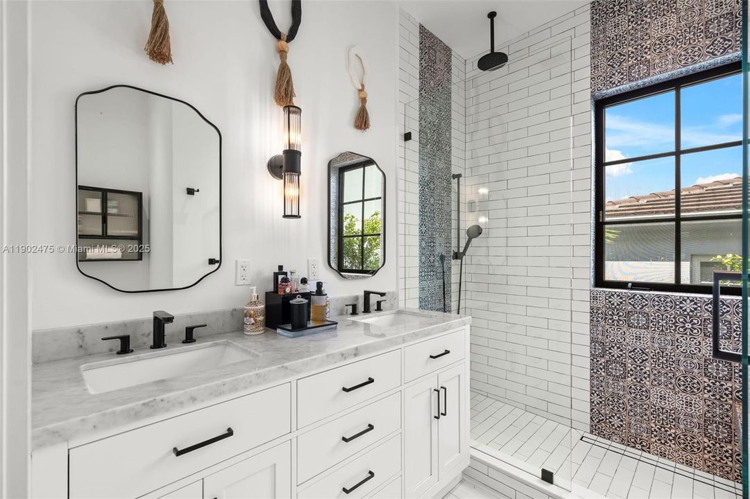 For Sale: $7,500,000 (4 beds, 4 baths, 3579 Square Feet)