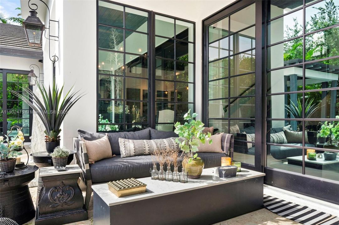 For Sale: $7,500,000 (4 beds, 4 baths, 3579 Square Feet)