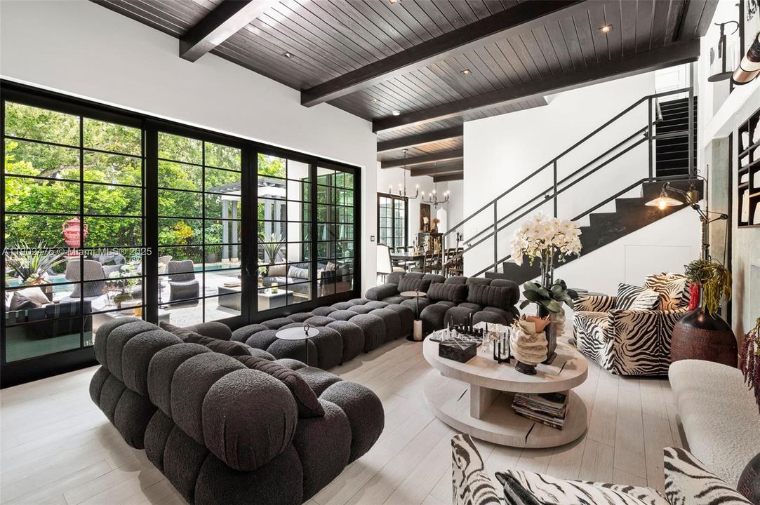 For Sale: $7,500,000 (4 beds, 4 baths, 3579 Square Feet)