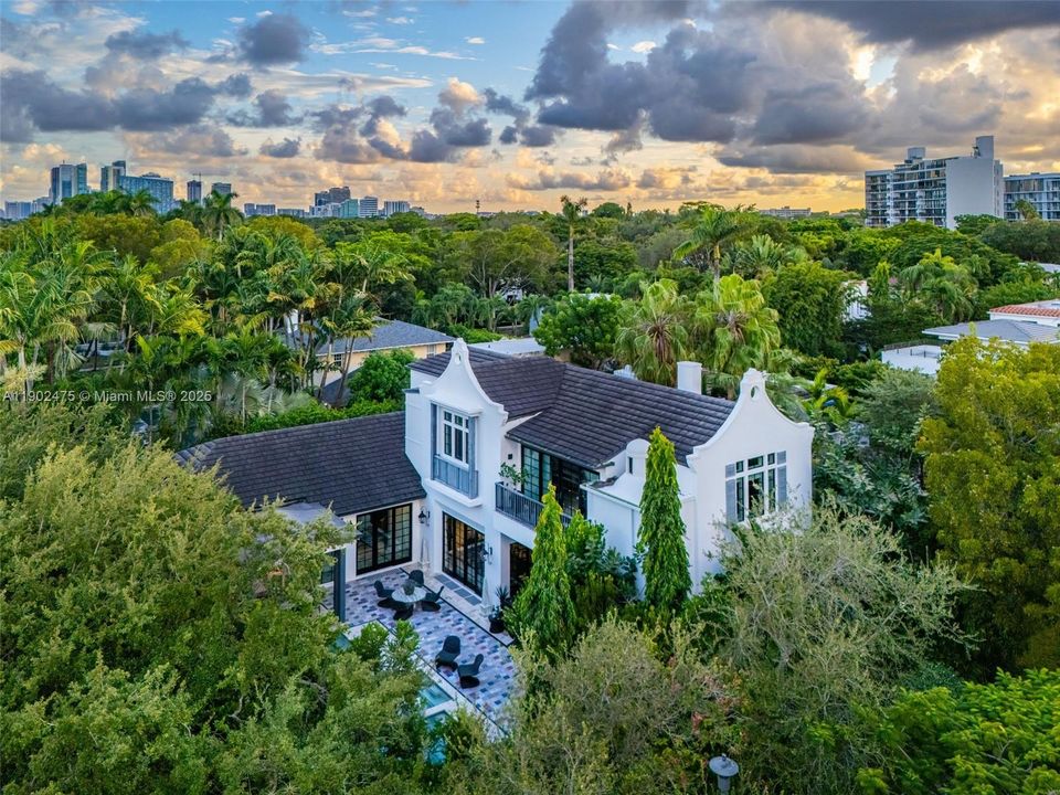 For Sale: $7,500,000 (4 beds, 4 baths, 3579 Square Feet)