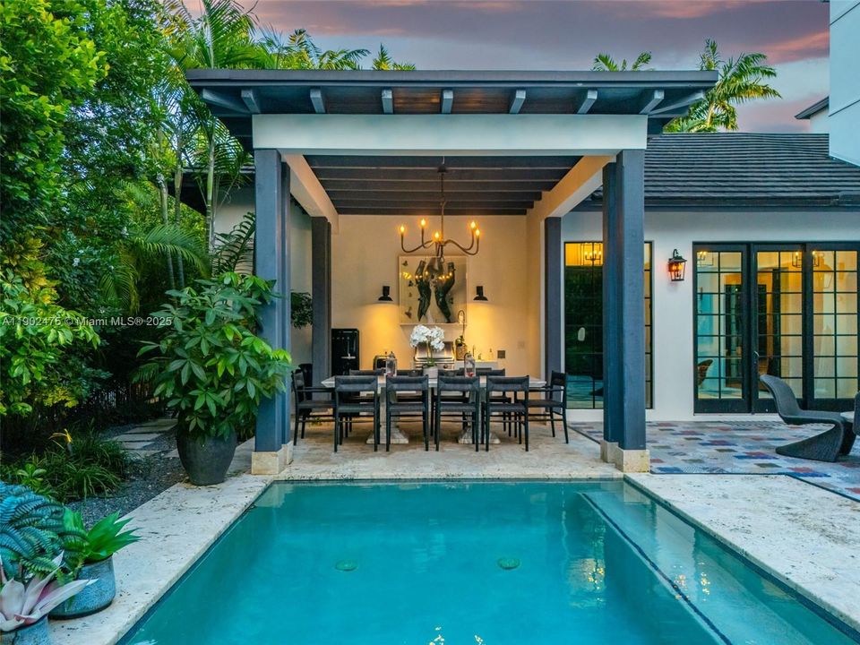 For Sale: $7,500,000 (4 beds, 4 baths, 3579 Square Feet)