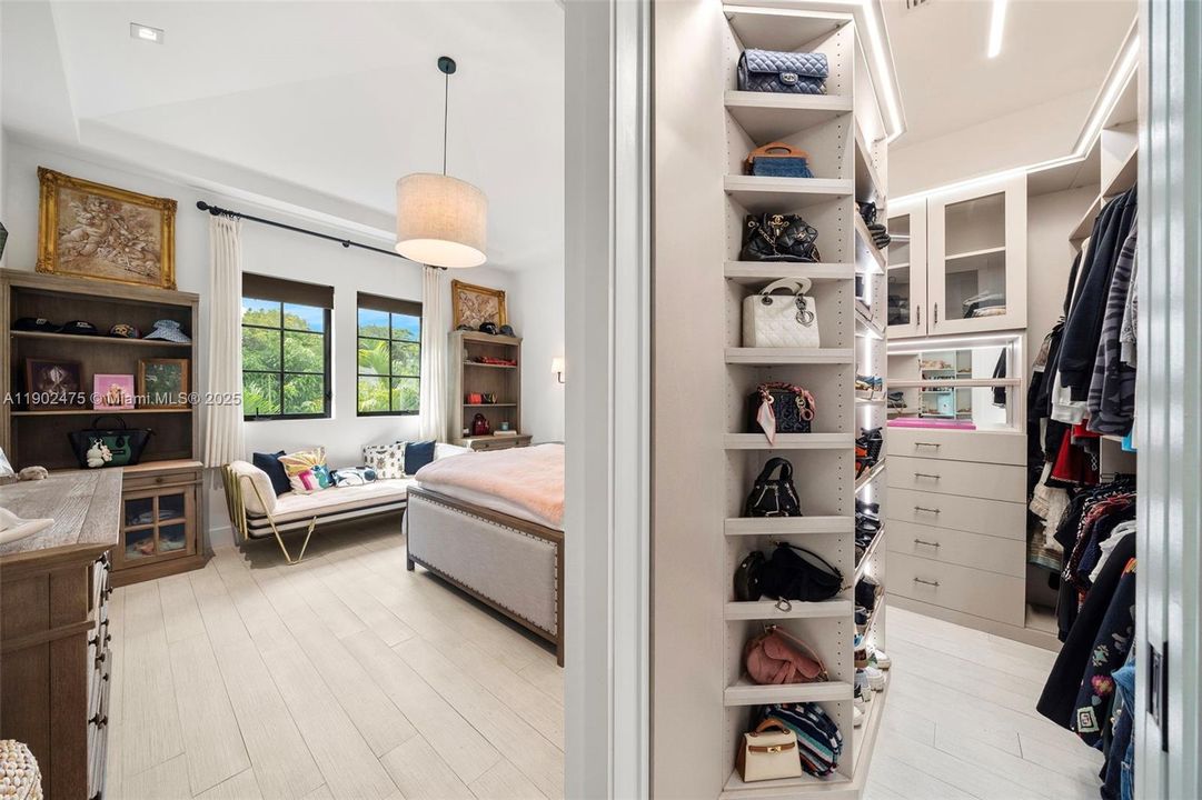 For Sale: $7,500,000 (4 beds, 4 baths, 3579 Square Feet)