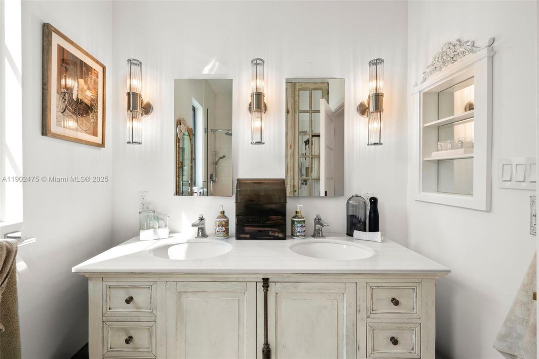 For Sale: $7,500,000 (4 beds, 4 baths, 3579 Square Feet)