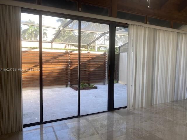 For Rent: $4,500 (3 beds, 3 baths, 2019 Square Feet)