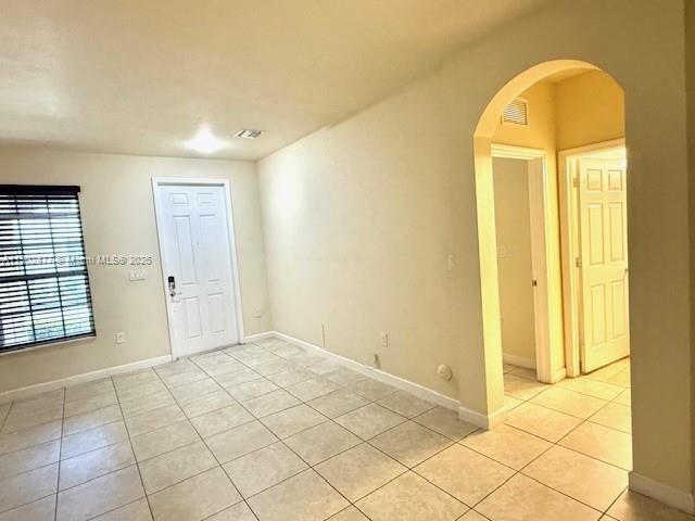 For Rent: $3,200 (4 beds, 3 baths, 2312 Square Feet)