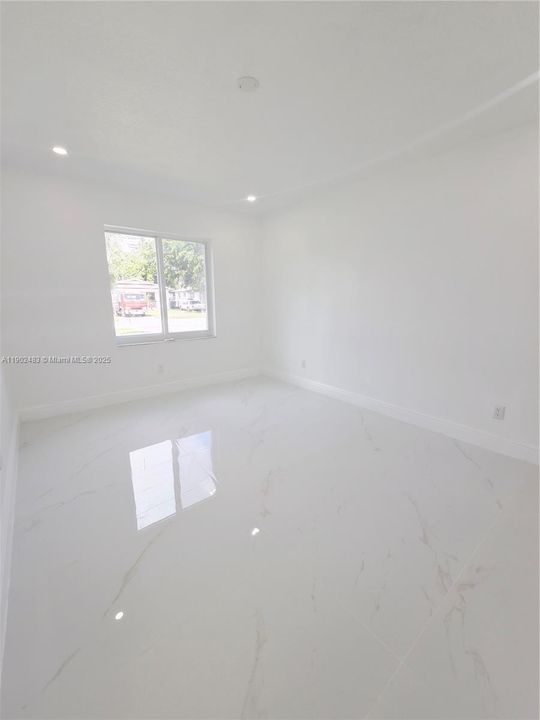 Recently Rented: $4,300 (4 beds, 3 baths, 1863 Square Feet)