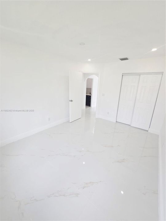 Recently Rented: $4,300 (4 beds, 3 baths, 1863 Square Feet)