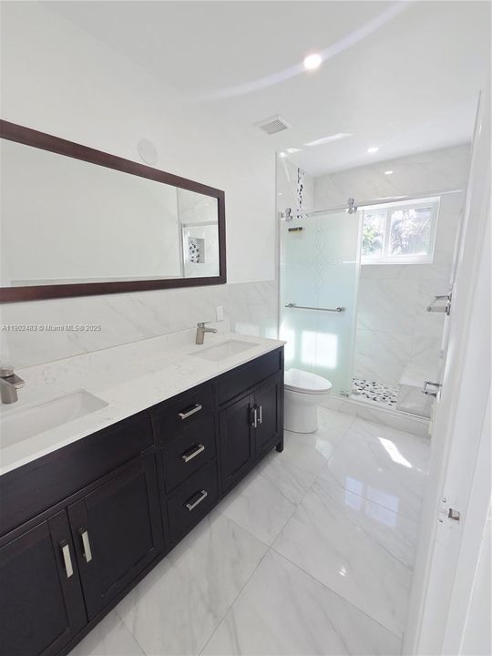 Recently Rented: $4,300 (4 beds, 3 baths, 1863 Square Feet)