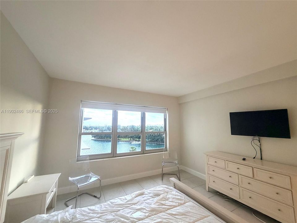 На продажу: $547,000 (1 спален, 1 ванн, 1150 Квадратных фут)