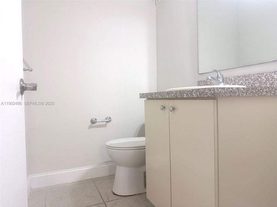 На продажу: $547,000 (1 спален, 1 ванн, 1150 Квадратных фут)