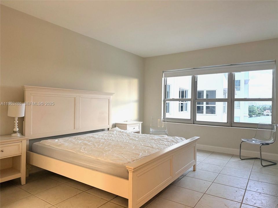 На продажу: $547,000 (1 спален, 1 ванн, 1150 Квадратных фут)