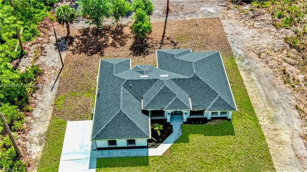 En Venta: $525,000 (4 camas, 2 baños, 2097 Pies cuadrados)