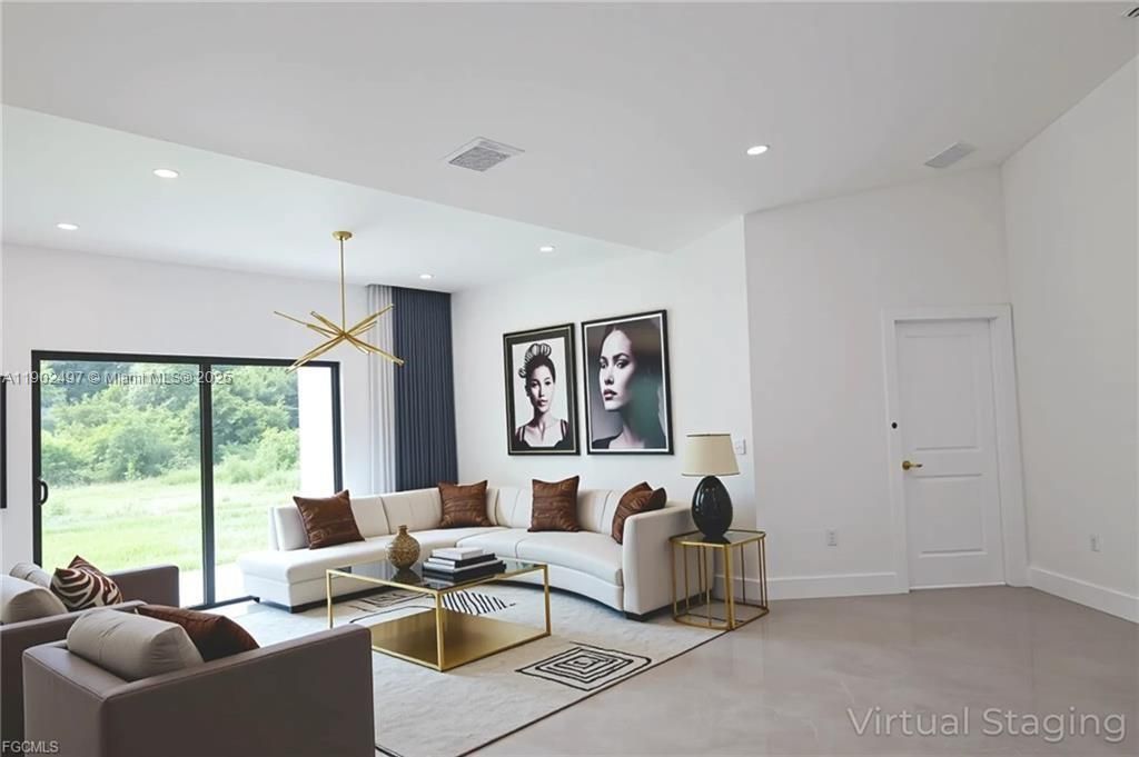 En Venta: $525,000 (4 camas, 2 baños, 2097 Pies cuadrados)