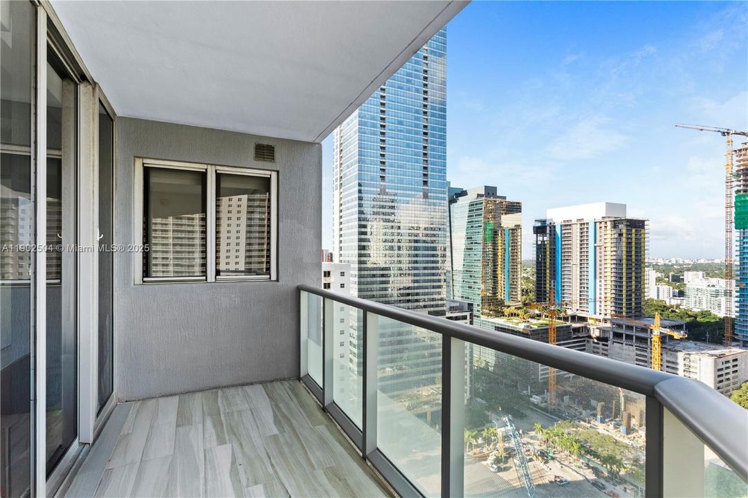 На продажу: $790,000 (2 спален, 2 ванн, 969 Квадратных фут)