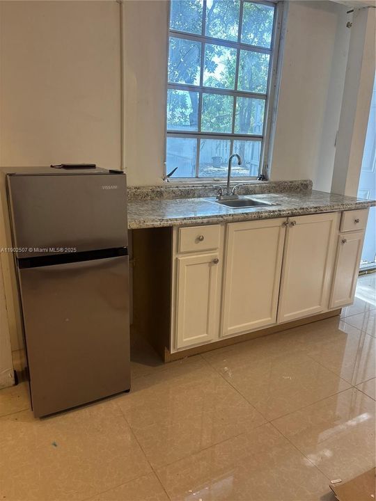 Недавно арендовано: $1,450 (0 спален, 1 ванн, 180 Квадратных фут)