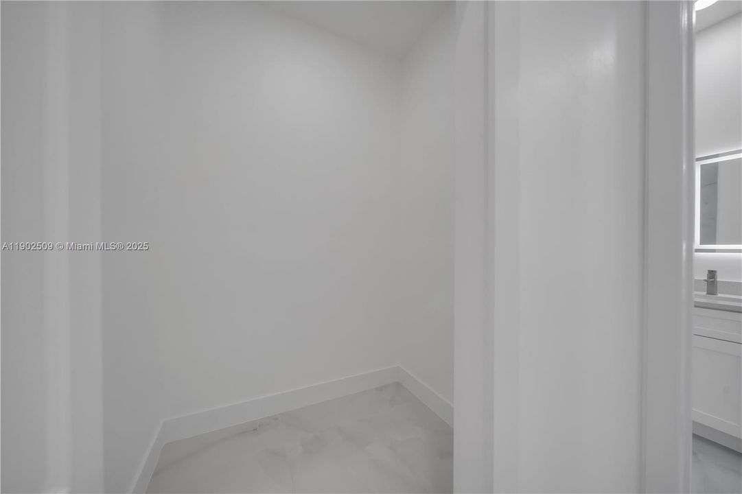 待售: $389,000 (3 贝兹, 2 浴室, 1569 平方英尺)