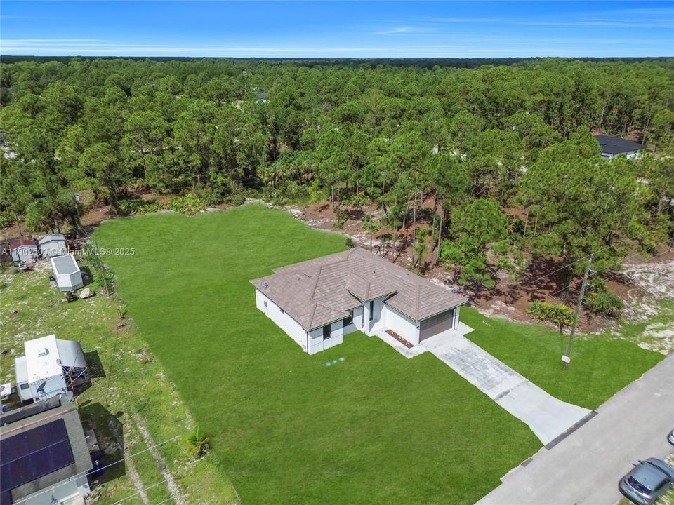 待售: $389,000 (3 贝兹, 2 浴室, 1569 平方英尺)