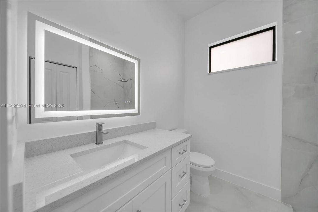 待售: $389,000 (3 贝兹, 2 浴室, 1569 平方英尺)