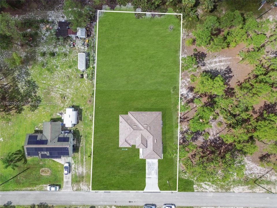 待售: $389,000 (3 贝兹, 2 浴室, 1569 平方英尺)