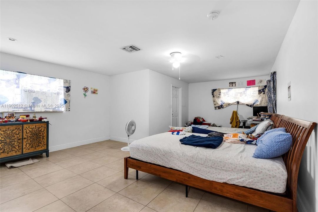 待售: $800,000 (3 贝兹, 3 浴室, 1743 平方英尺)