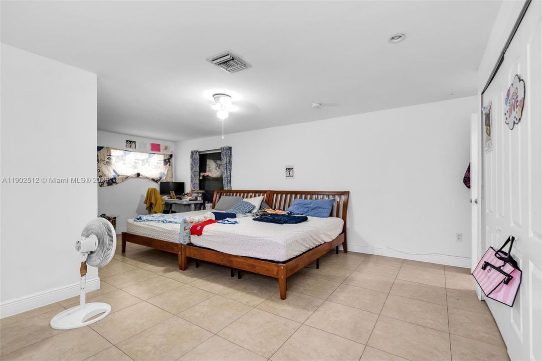 待售: $800,000 (3 贝兹, 3 浴室, 1743 平方英尺)