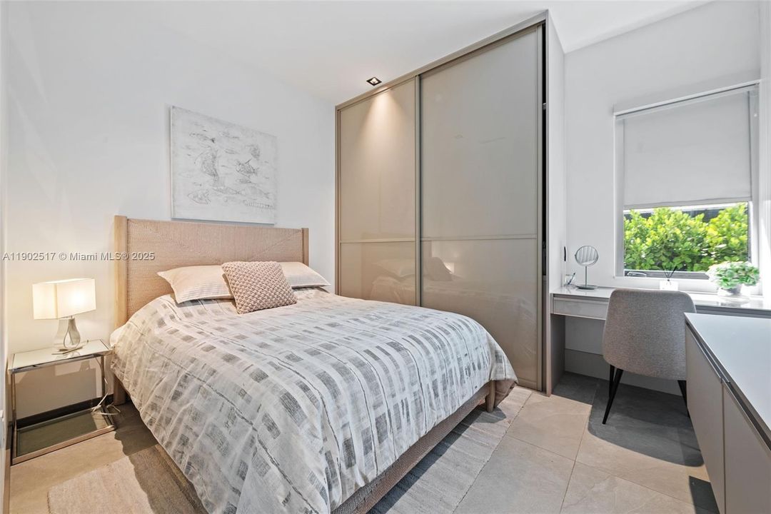 En Renta: $31,500 (4 camas, 5 baños, 4453 Pies cuadrados)