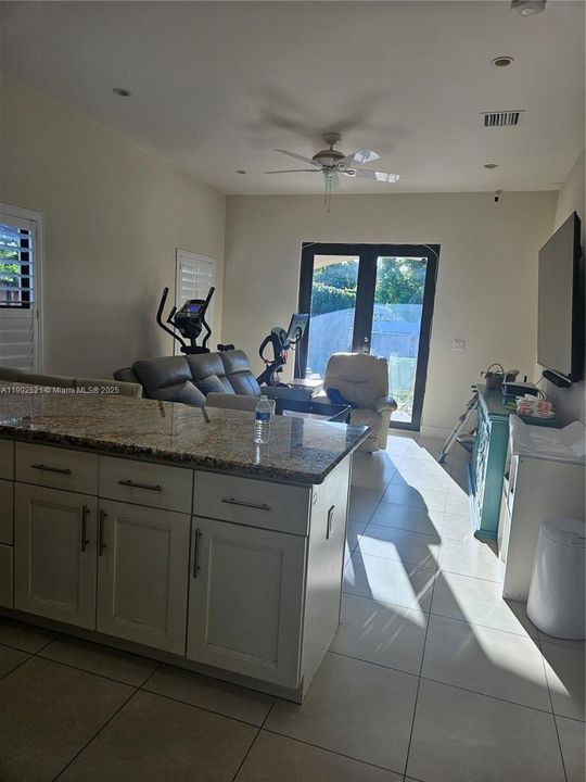 For Sale: $899,000 (4 beds, 2 baths, 1860 Square Feet)