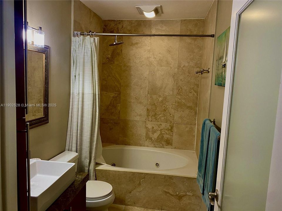 На продажу: $874,900 (3 спален, 2 ванн, 1234 Квадратных фут)