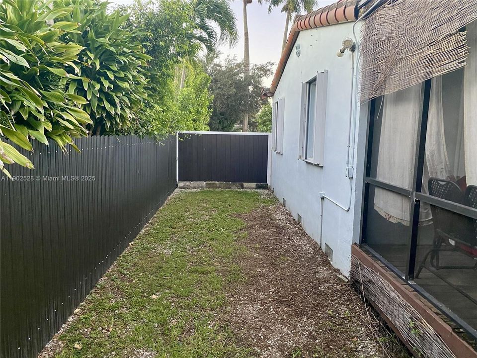 На продажу: $874,900 (3 спален, 2 ванн, 1234 Квадратных фут)