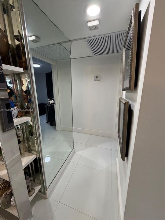 待售: $499,000 (3 贝兹, 2 浴室, 1085 平方英尺)