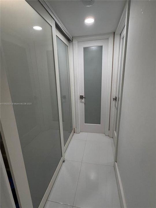 待售: $499,000 (3 贝兹, 2 浴室, 1085 平方英尺)