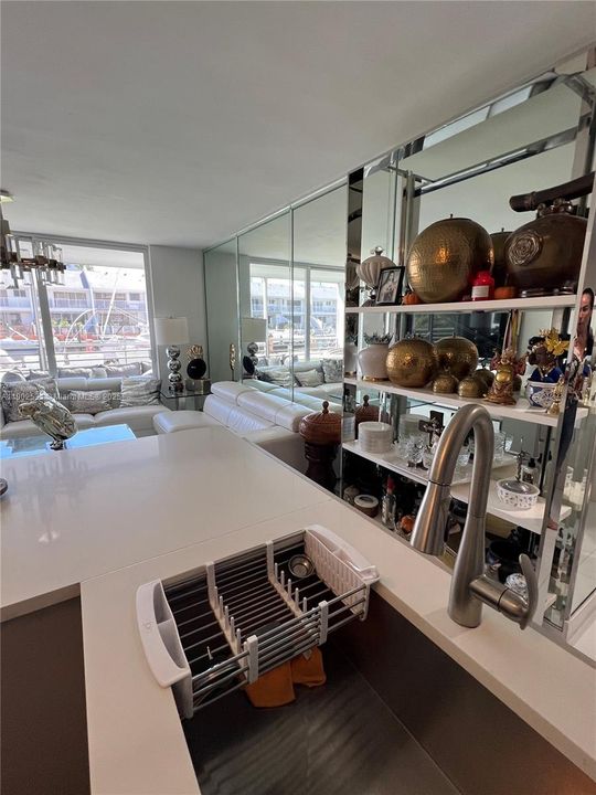 待售: $499,000 (3 贝兹, 2 浴室, 1085 平方英尺)