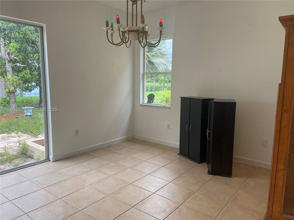 В аренду: $3,000 (4 спален, 3 ванн, 1833 Квадратных фут)