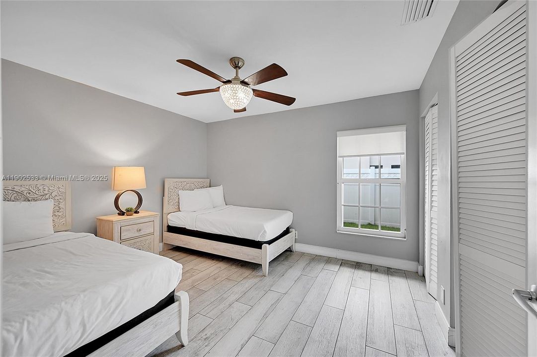 For Rent: $6,000 (4 beds, 2 baths, 2513 Square Feet)