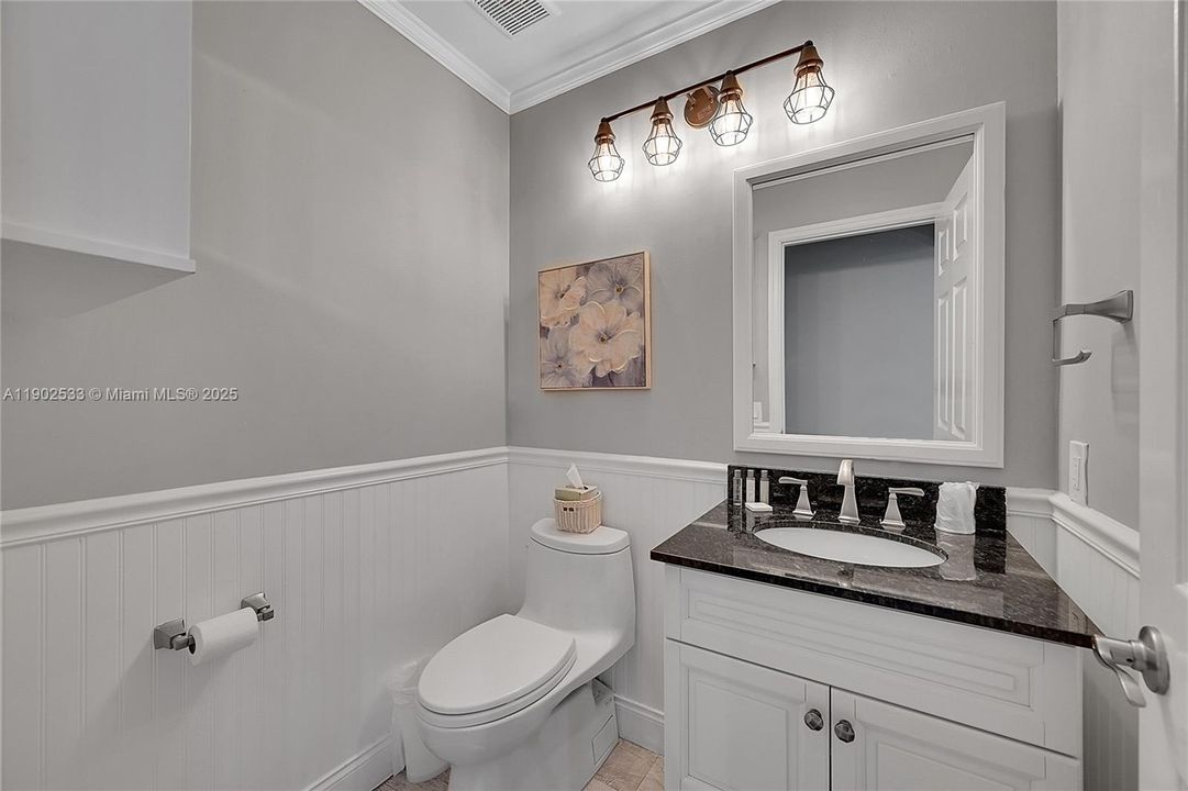 For Rent: $6,000 (4 beds, 2 baths, 2513 Square Feet)