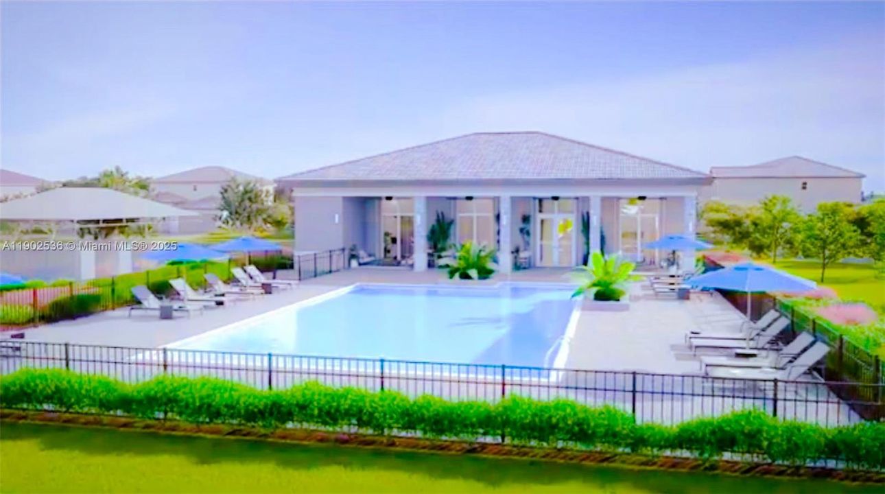 Active With Contract: $2,400 (3 beds, 3 baths, 1328 Square Feet)