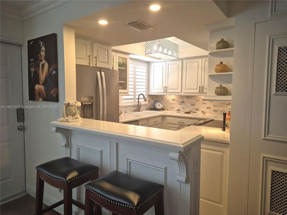 待售: $508,000 (2 贝兹, 1 浴室, 800 平方英尺)