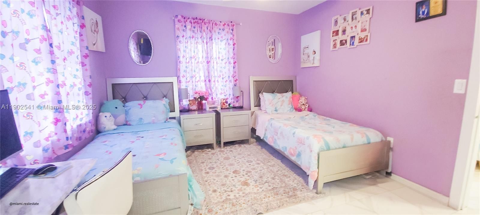 For Sale: $565,000 (3 beds, 2 baths, 1120 Square Feet)