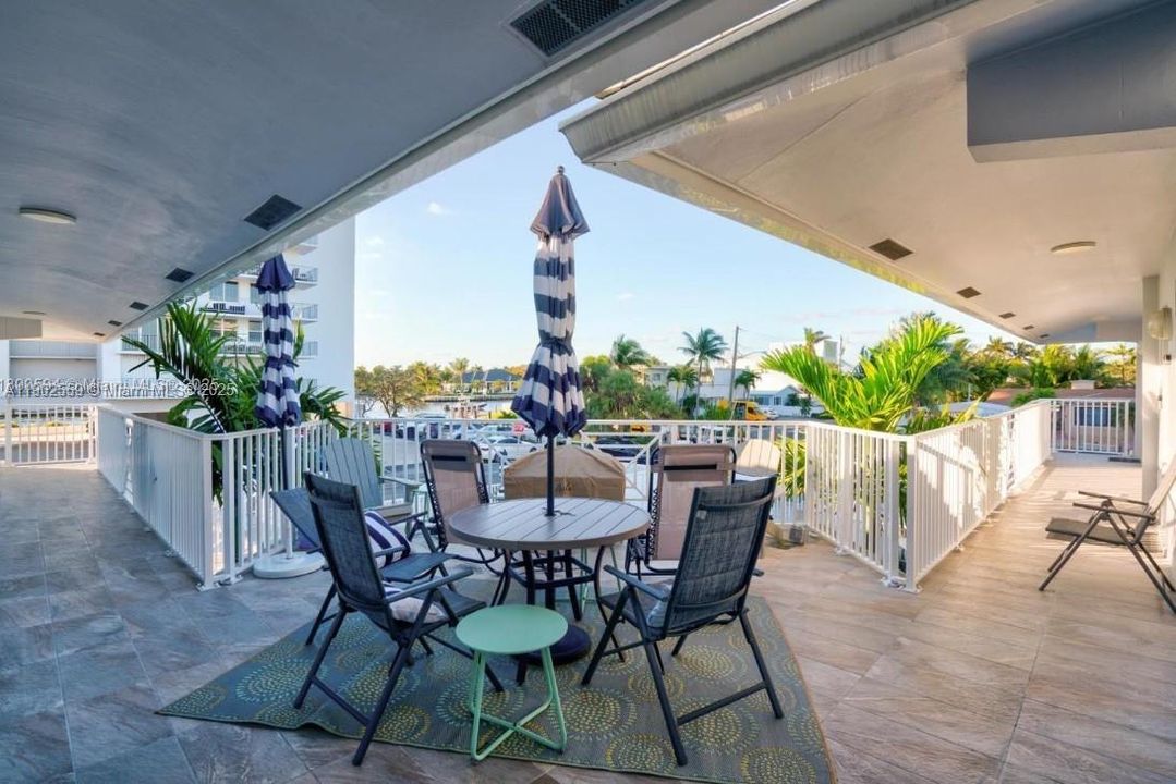 For Rent: $1,900 (1 beds, 1 baths, 540 Square Feet)