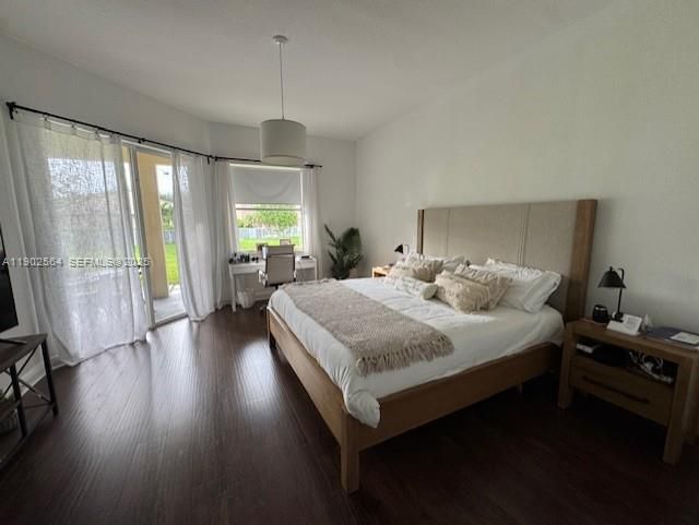 待售: $1,100,000 (4 贝兹, 3 浴室, 2476 平方英尺)