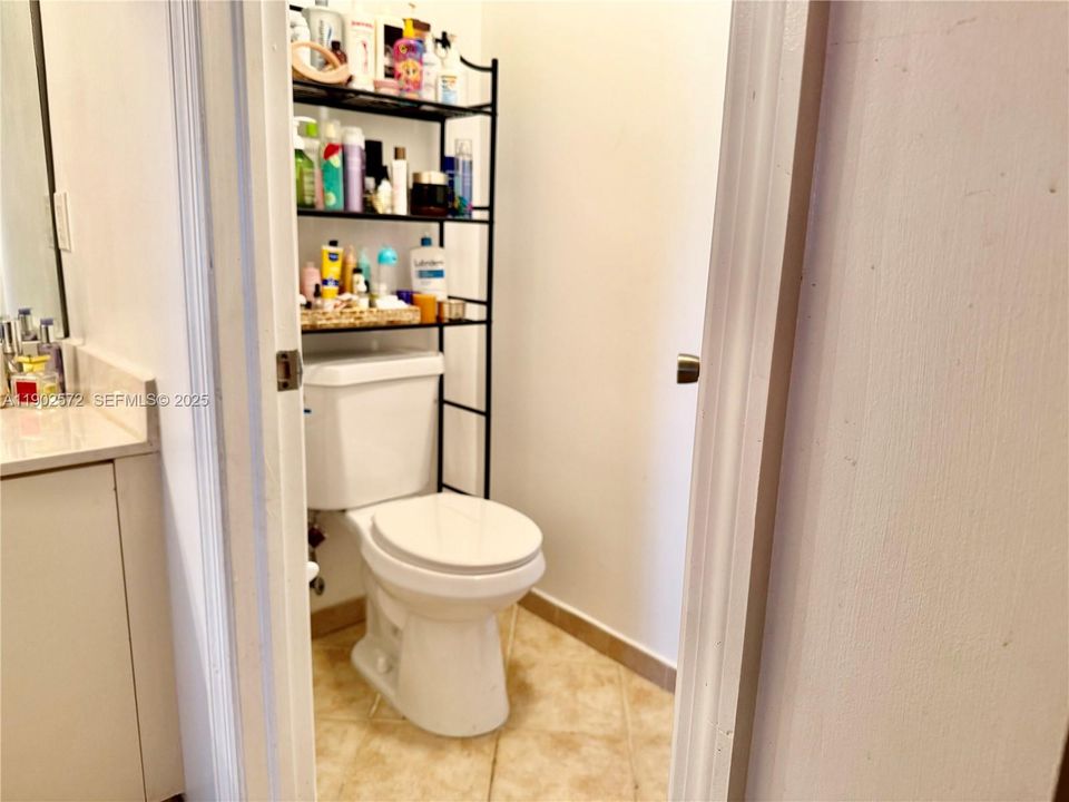 For Sale: $458,400 (3 beds, 2 baths, 1577 Square Feet)