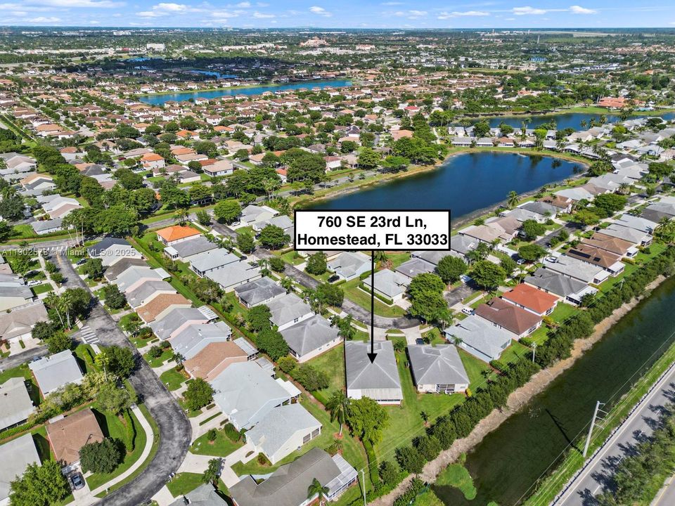 For Sale: $474,999 (4 beds, 2 baths, 2375 Square Feet)