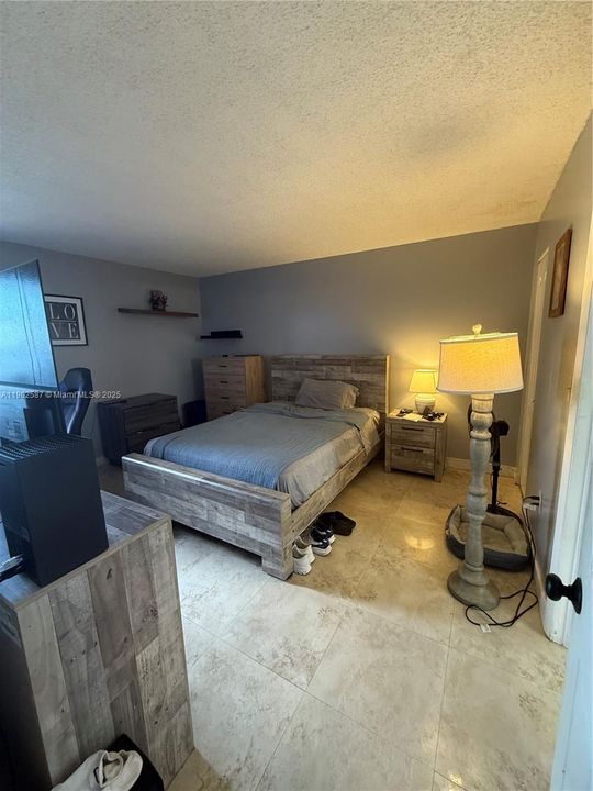 Active With Contract: $249,000 (2 beds, 2 baths, 0 Square Feet)