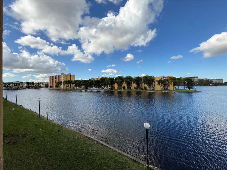 Active With Contract: $249,000 (2 beds, 2 baths, 0 Square Feet)